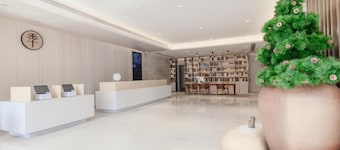 Ji Hotel