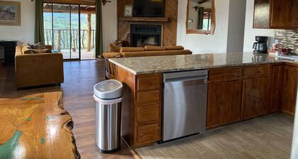 New! Timberon Billy The Kid Cabin 2BR, Cozy and Spacious w/Amazing Views