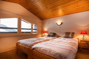 2 bedrooms, WiFi - 3rd floor, balcony, fireplace or stove, tv, 63m², Le Grand Bornand (Le Grand-Bornand)