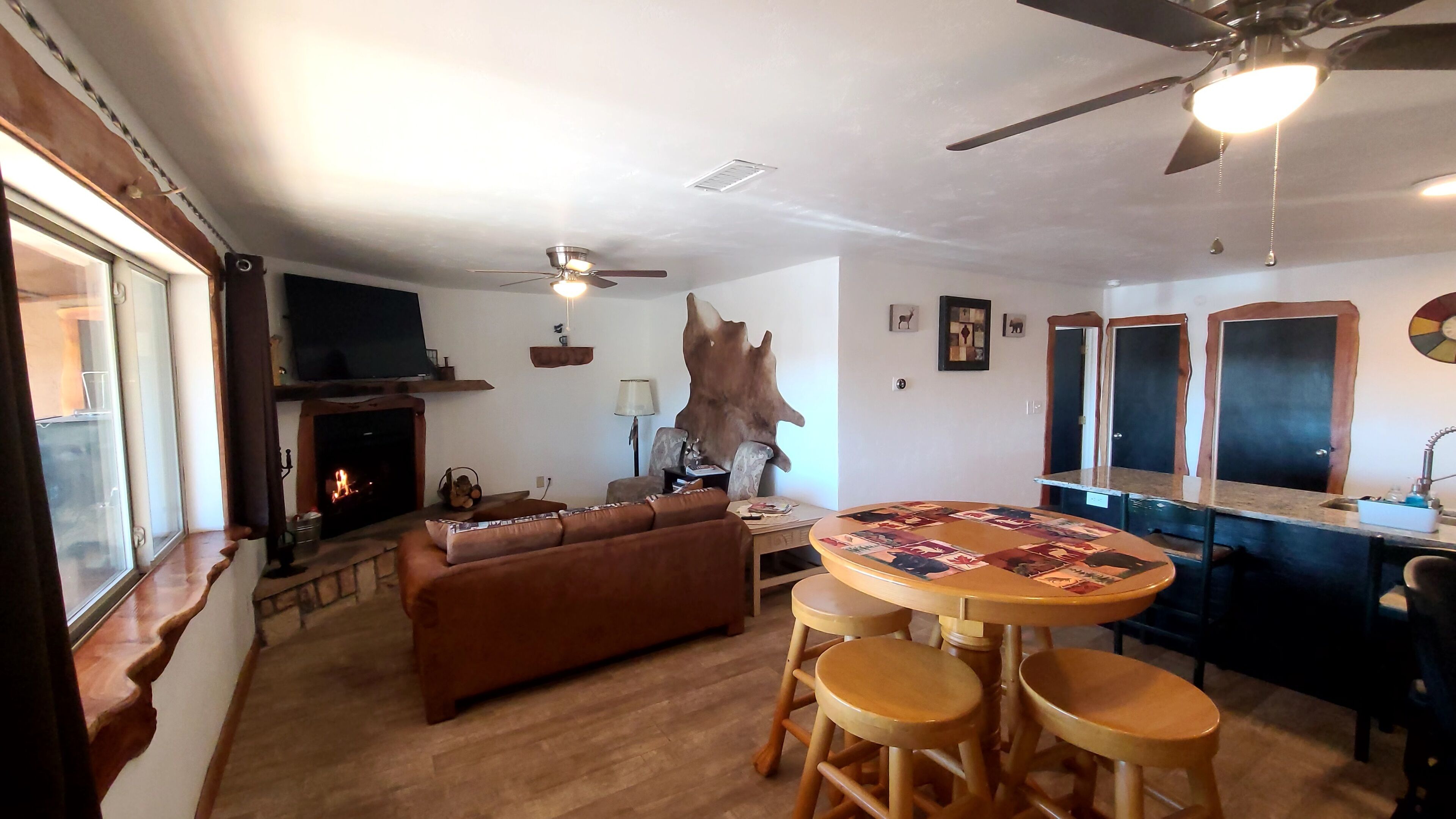 Timberon Condo 1 BR, Rustic and Serene great golf course and mountain views