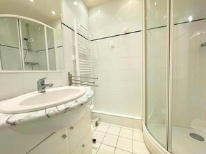 Dusche
