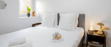 2 chambres, fer et planche Ă repasser, accĂšs au Wi-Fi (inclus)