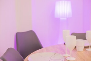 Dining - Cosmo incroyable idéal famille rue Carnot (Annecy)