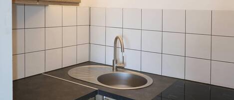 Fridge, microwave