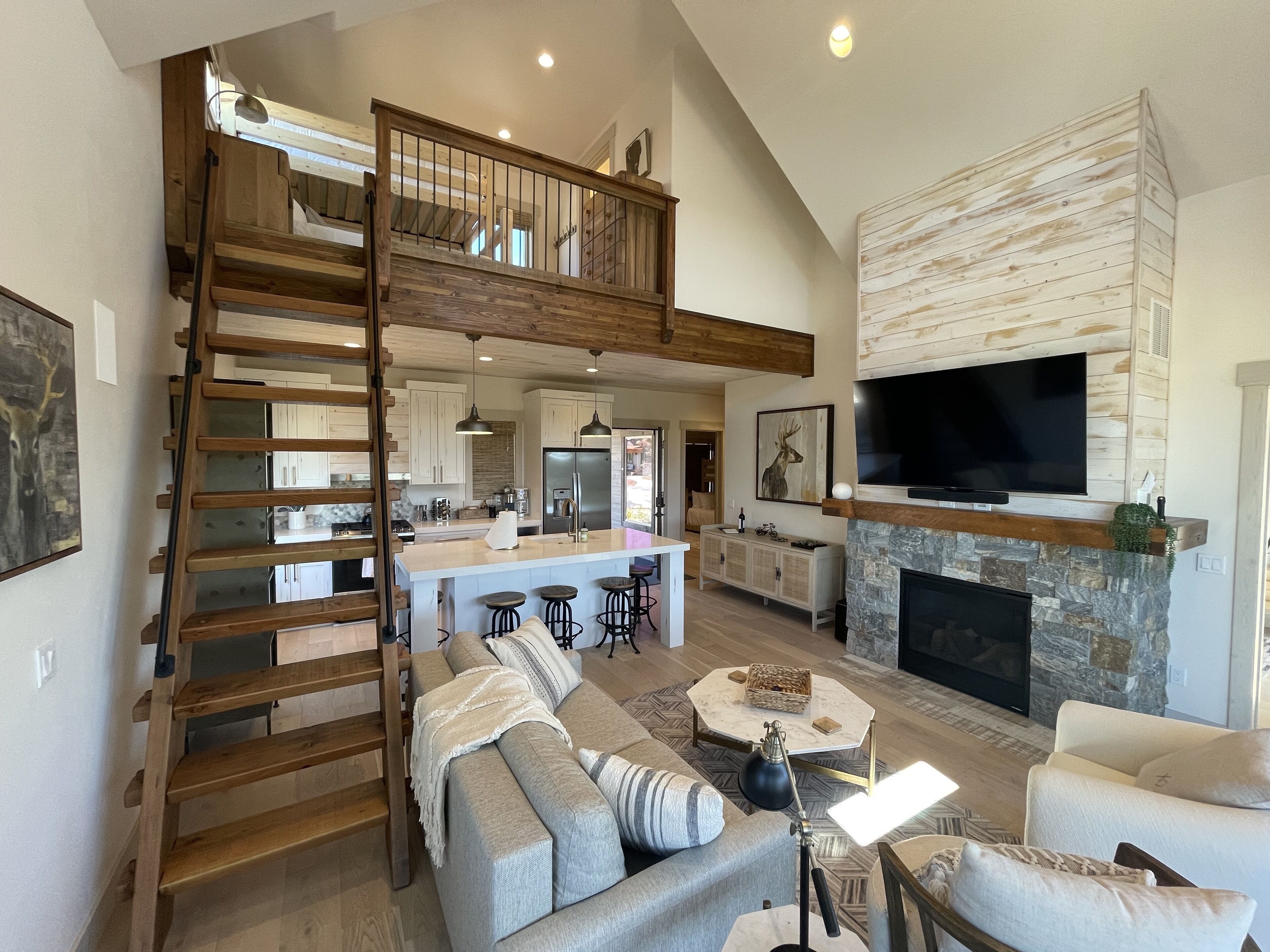 Golfers Cottage at The Wilderness Club w/hot tub