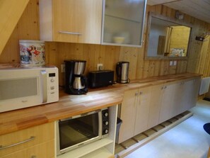 Fridge, microwave, oven, dishwasher - Wifi, 200m from ski slopes, 11st floor, view mountain, balcony, tv, 28m², Les Arcs (Les Arcs)
