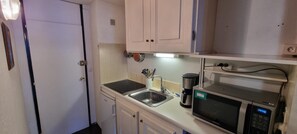 Kühlschrank, Ofen, Geschirrspüler