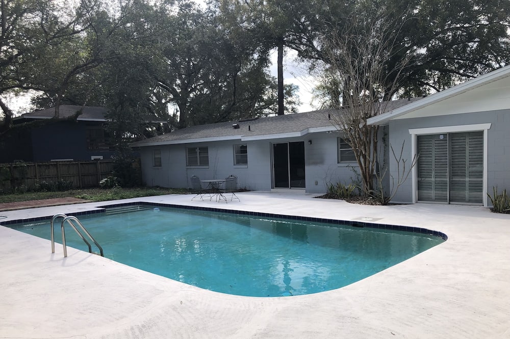 Lake Mary Florida Places To Stay & Vacation Rentals