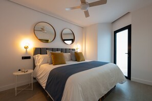 4 bedrooms, in-room safe, iron/ironing board, travel cot - PRIVATE HEATED POOL - Fully refurbished in 2022 (San Bartolomé de Tirajana)
