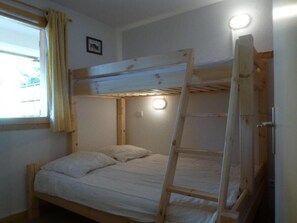 2 chambres, draps fournis