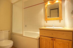 Bathtub