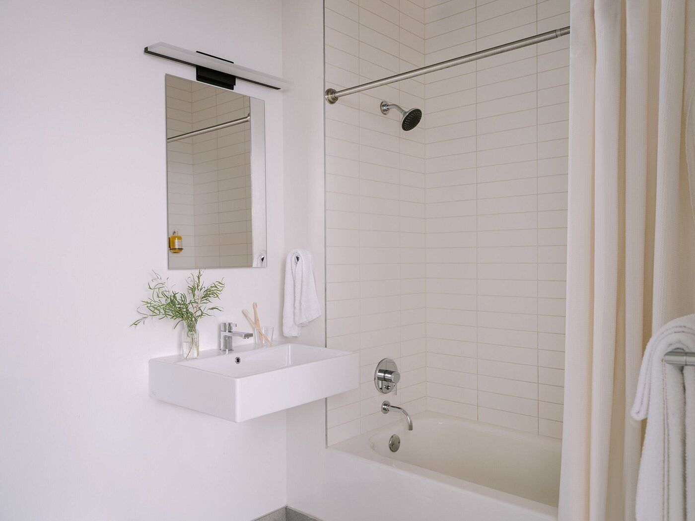 Leilighet, 1 kingsize-seng (Studio) | Bad | Designertoalettartikler, hårføner, håndklær og såpe