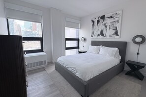 Apartment, 2 Bedrooms, City View | Bed sheets
