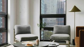 Apartment, 2 Bedrooms, City View | Bed sheets