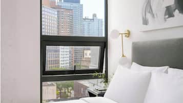 Apartment, 2 Bedrooms, City View | Bed sheets