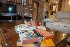 Smart TV, stereo - A cozy house in a quiet location,Holiday House Leonarda (IMOTSKI)