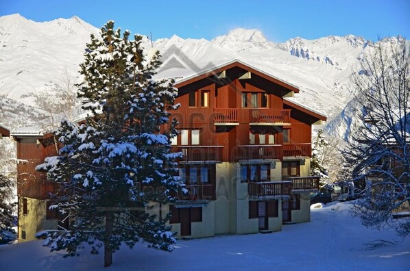 Exterior - 300m from ski slopes, 2nd floor, balcony, tv, 36m², Montchavin La Plagne (Bellentre)