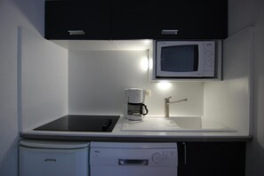 Fridge, microwave, dishwasher