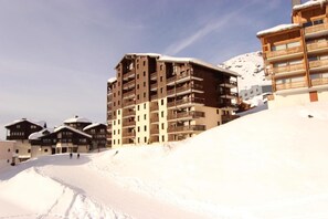 Exterior - 150m from ski slopes, Ground floor, balcony, tv, ski locker, 29m², Val Thorens (Val Thorens)