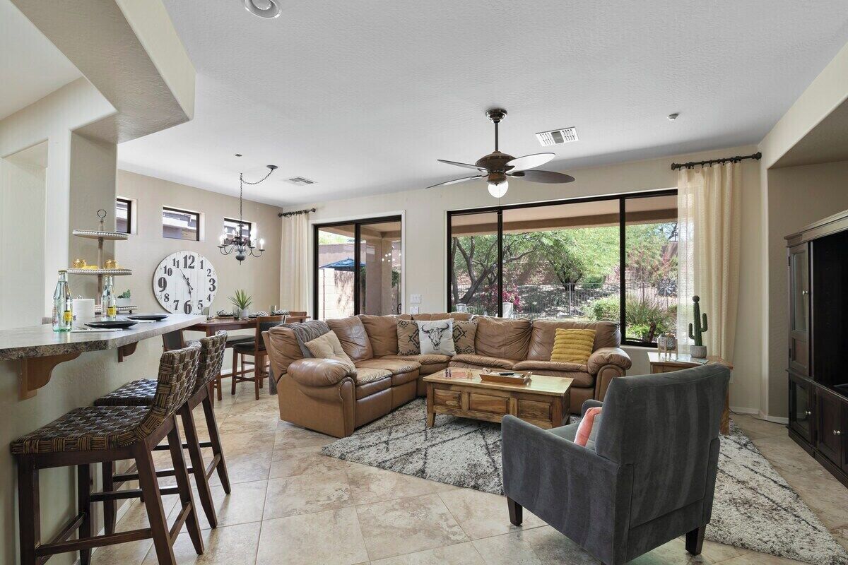 Desert Dream -Country Club- Rising Realty Rentals