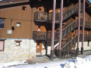 Esterni
