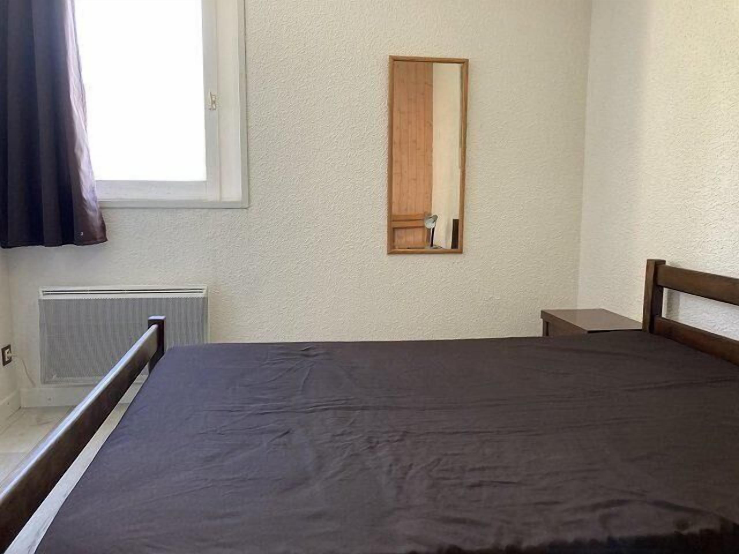 2 bedrooms