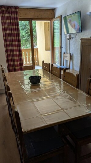 Dining - 150m from shops, 2nd floor, tv, ski locker, 50m², Orcières Merlette 1850 (Orcières)