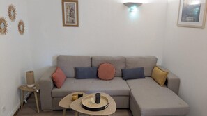 Living area - 150m from shops, 2nd floor, tv, ski locker, 50m², Orcières Merlette 1850 (Orcières)