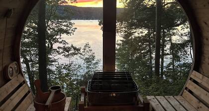 The Sauna Cottage on Keuka Lake - Wine Trail Retreat