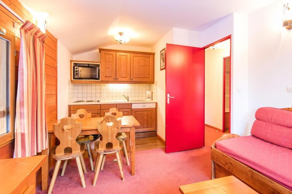 Skiurlaub an der piste, fitness, schwimmbad, sauna, fernseher, schließfach für die skier, 32m²