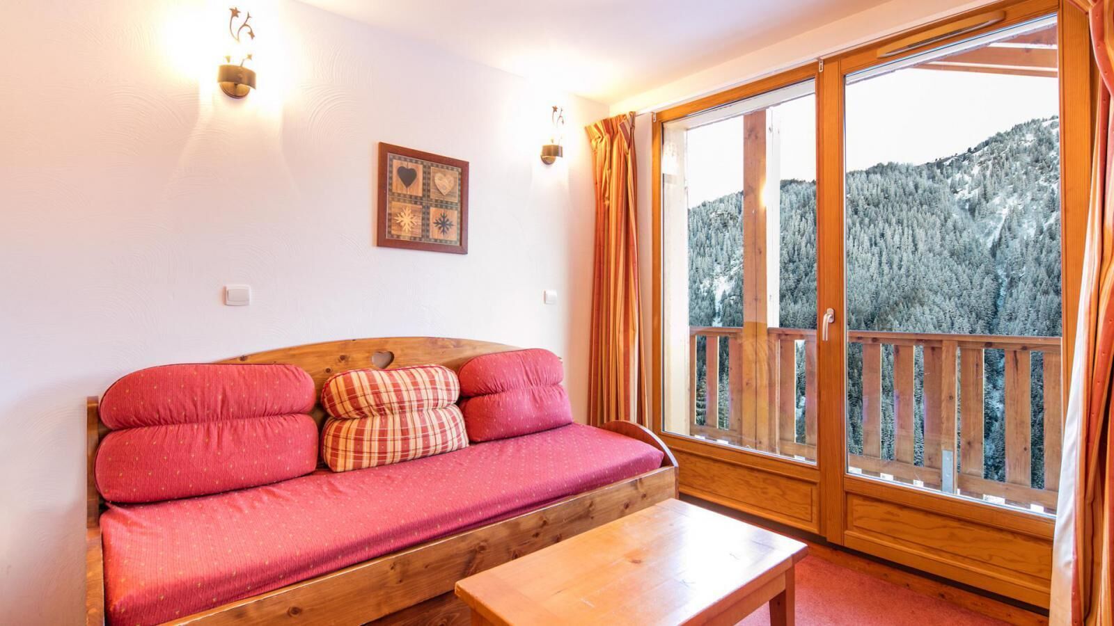 Pied des pistes de ski, remise en forme, piscine, sauna, télévision, casier à ski, 23m², Valfréjus