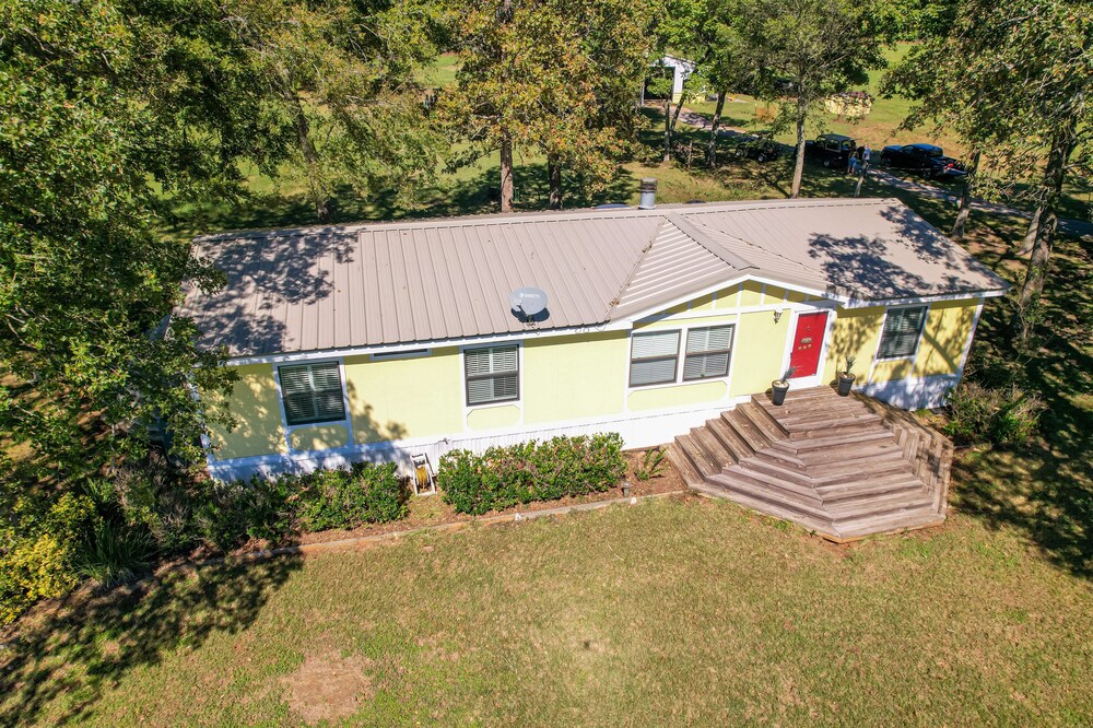 Rural Retreat with Private Pond, ATV Trails and Event Space