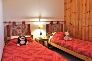 1 室のベッドルーム、WiFi