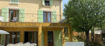 Wifi, view mountain, terrace, fireplace or stove, tv, 200m², Villard de Lans