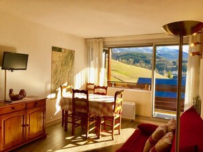 Interior - 3rd floor, view mountain, balcony, tv, 33m², Villard de Lans (Villard-de-Lans)