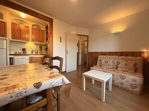 Living area - 2nd floor, view mountain, balcony, 28m², Villard de Lans (Villard-de-Lans)