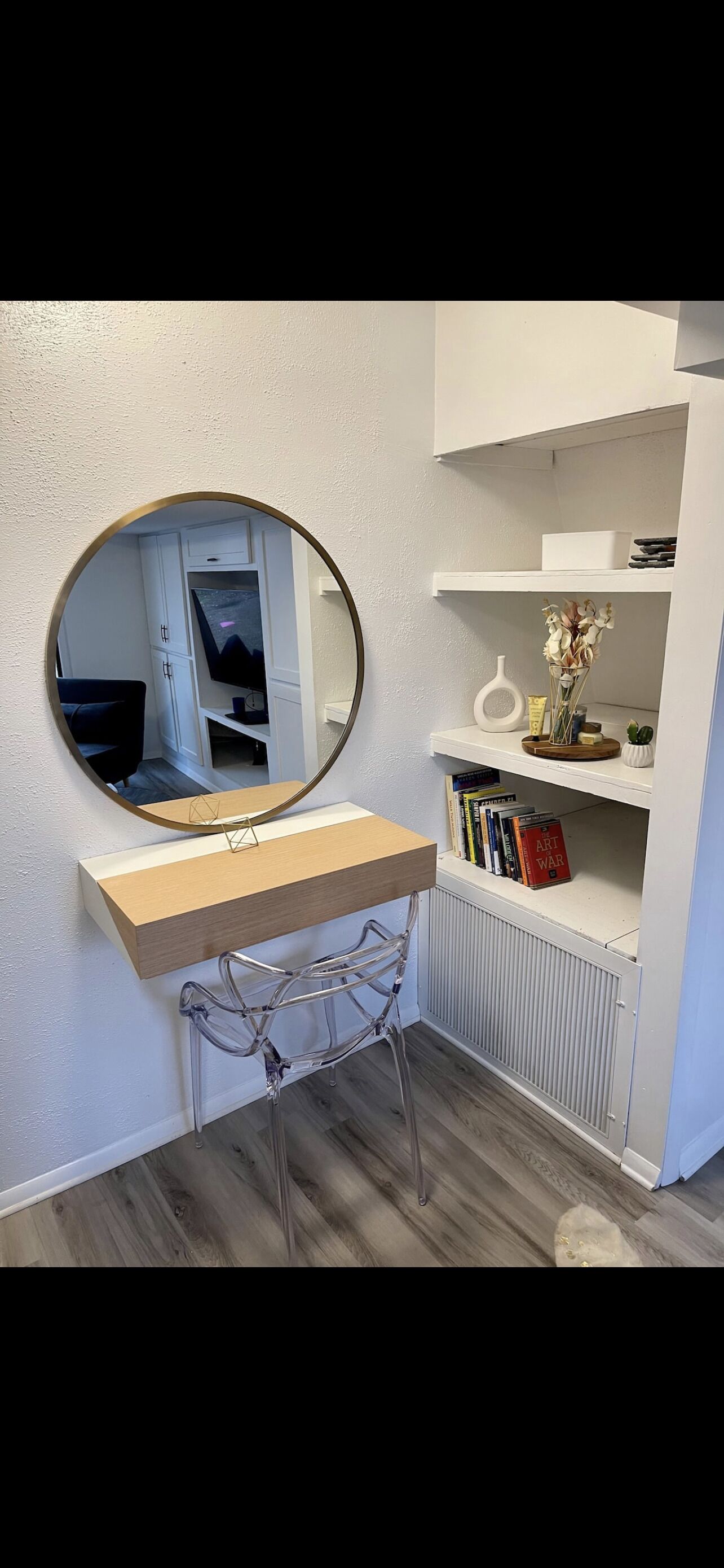 Picturesque HOT TUB+Game room+kayaks+near water