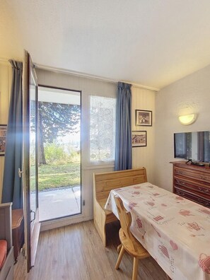 Interior - Floor -1, terrace, tv, 19m², La Rosière (La Rosière Montvalezan)