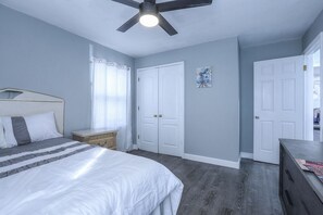 4 bedrooms, free WiFi, bed sheets