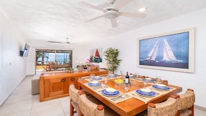Condo dành cho gia đình, 3 phòng ngủ | Phòng ăn