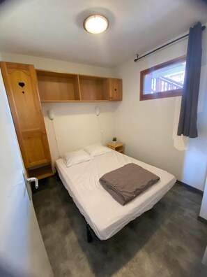 1 bedroom, WiFi - 200m from resort center, 5th floor, view mountain, balcony, tv, ski locker, 31m², Superdévoluy (Le Dévoluy)