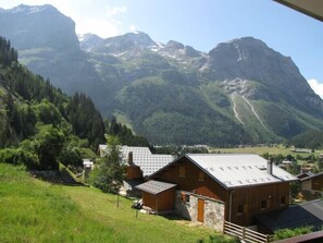 Exterior - 3rd floor, balcony, tv, 35m², Pralognan-la-Vanoise (Pralognan-la-Vanoise)