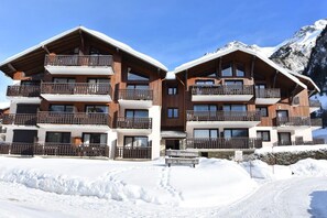 Exterior - 3rd floor, balcony, tv, 35m², Pralognan-la-Vanoise (Pralognan-la-Vanoise)