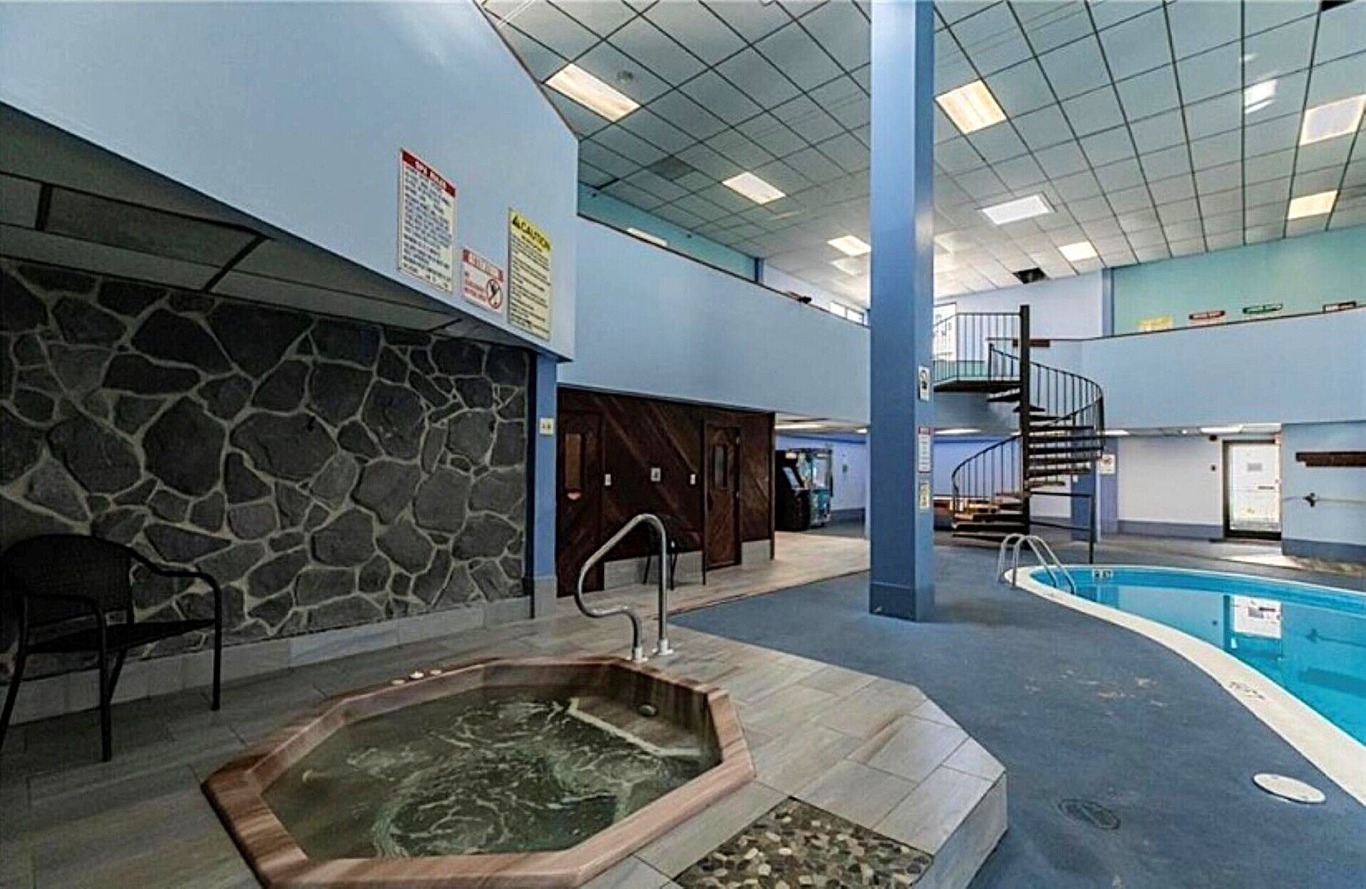 Piscine couverte, piscine chauffée