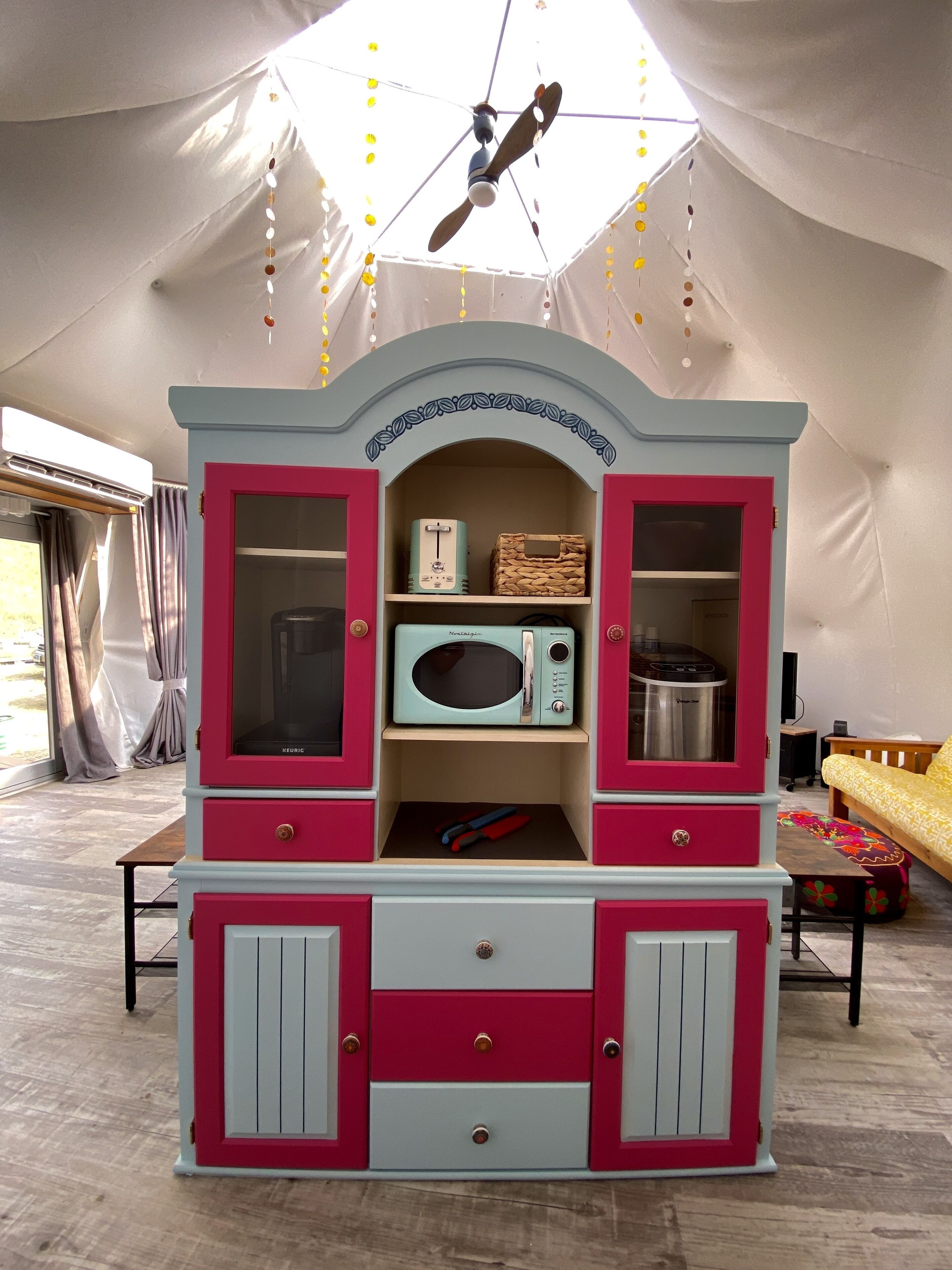 •Private Dome Under the Stars! Guernsey State Park•