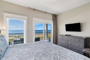9 bedrooms, iron/ironing board, WiFi, bed sheets