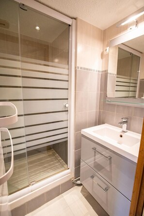 Dusche