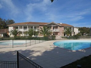 Pool - Ref 554 - Duplex house in a 3 star residence (SOULAC SUR MER)