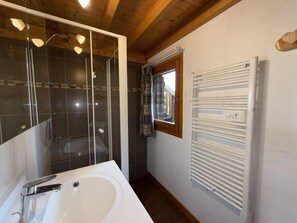 Dusche
