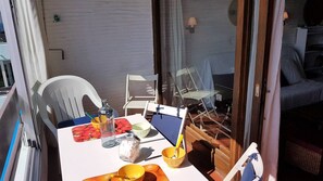 Buiten dineren
